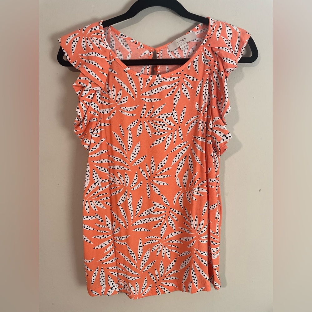 LOFT - ruffle sleeve tank - tropical polkadot leaves pattern - tangerine - S